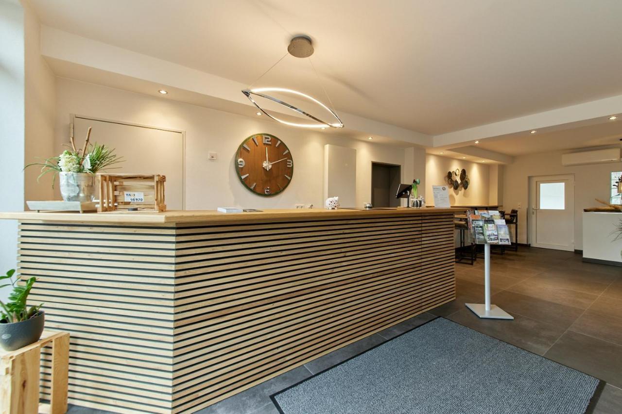 Moselhotel Weinhaus Simon 'Sauna'Restaurant'Eladesaeule 温特里希 外观 照片