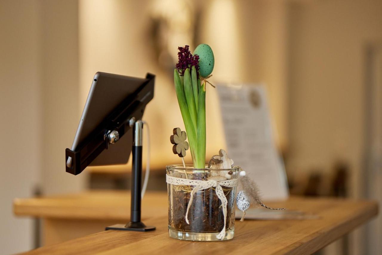 Moselhotel Weinhaus Simon 'Sauna'Restaurant'Eladesaeule 温特里希 外观 照片